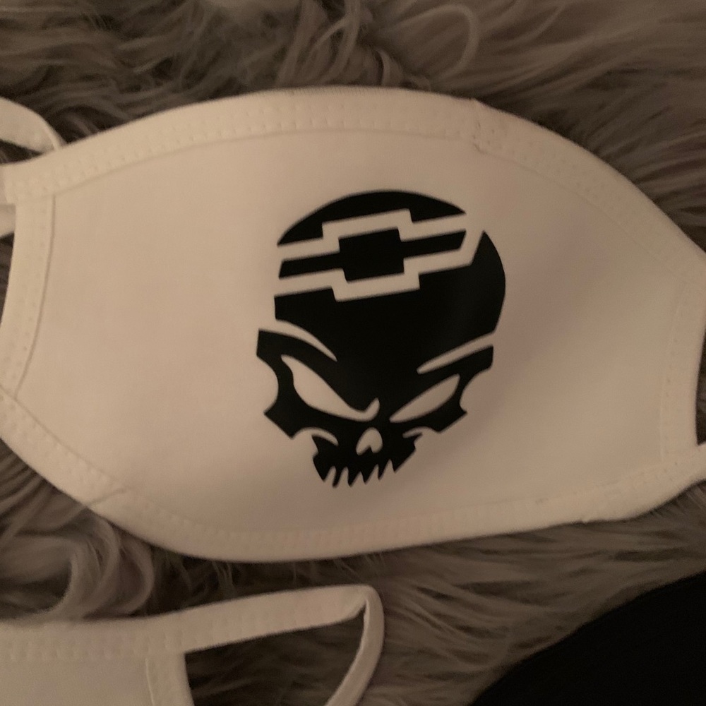 Face mask - Picture 3 of 4